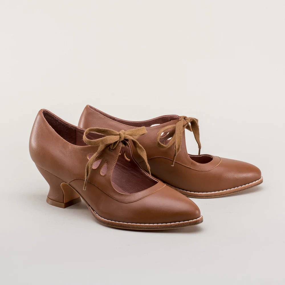 🔥Last Day Promotion 50% OFF - New Women's Orthopaedic High Heel Leather Shoes