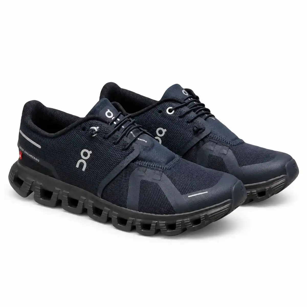 Cloud 6 Black | Eclipse