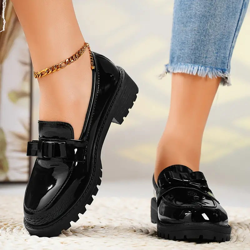 🔥Last Day Promotion 50% OFF - Women's Solid Colour Fashion Thick Sole Leather Shoes