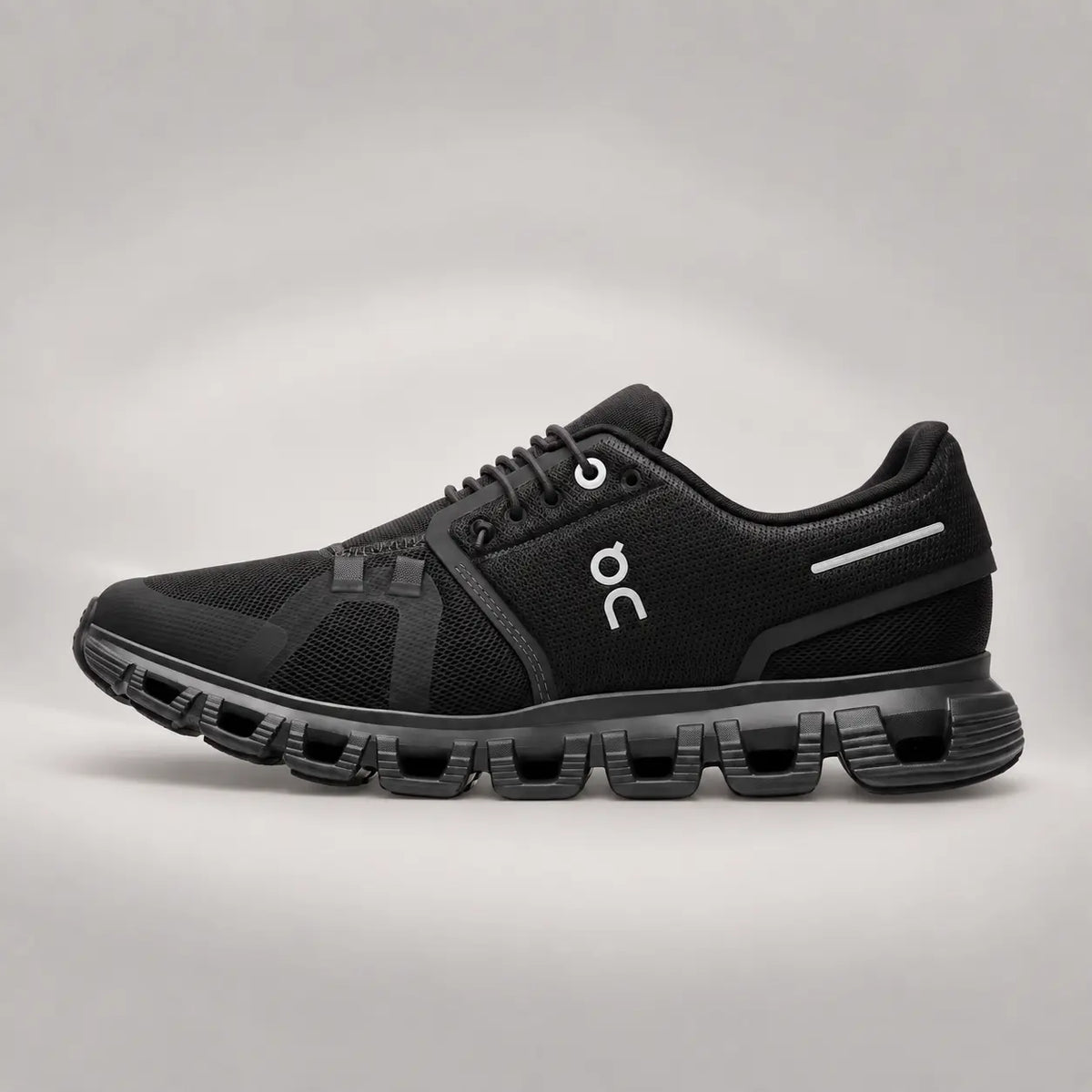 Cloud 6 Black | Black
