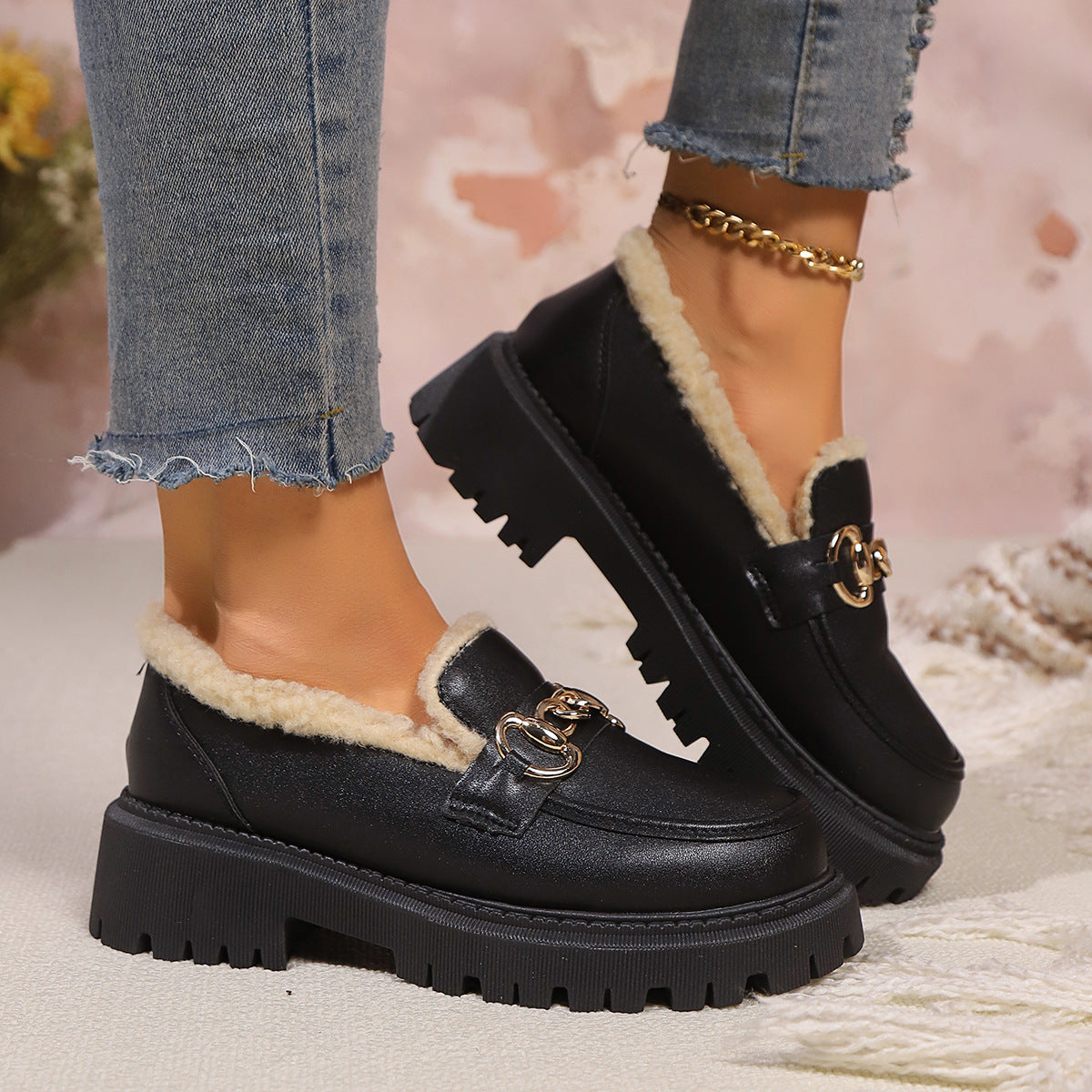 🔥Last Day Promotion 50% OFF - Women's Wool Lining Thick Sole Leather Loafers