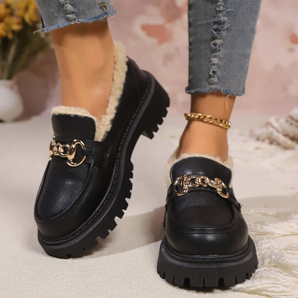 🔥Last Day Promotion 50% OFF - Women's Wool Lining Thick Sole Leather Loafers