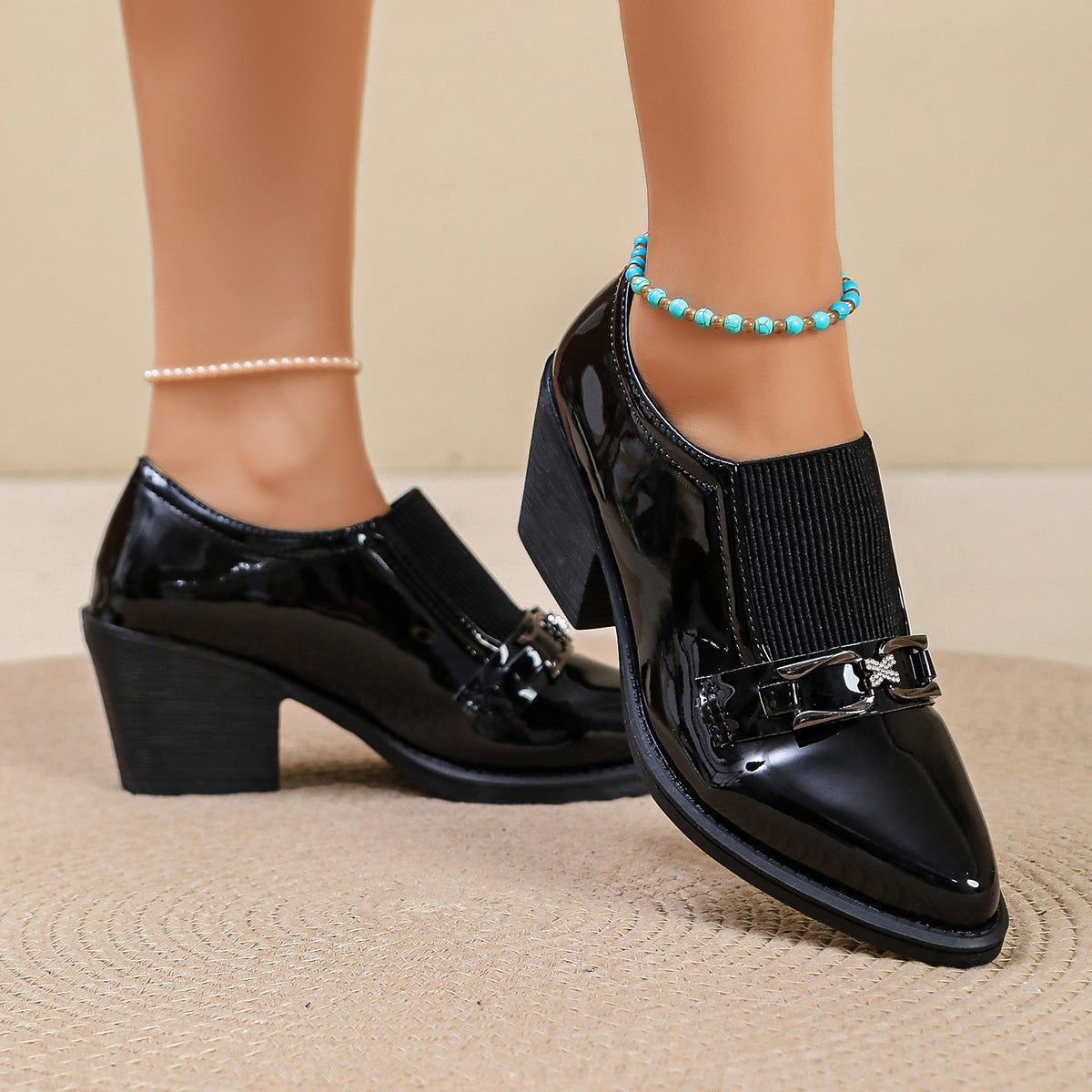 Foot comfort – Pointed-toe elegant high heels