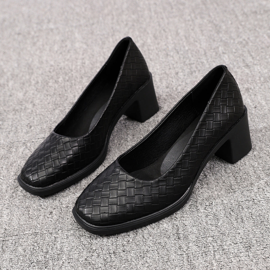 Foot comfort – Versatile low-cut slip-on shoes