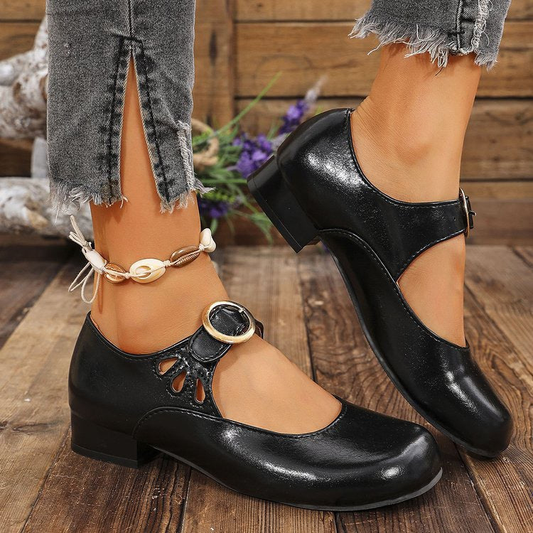 Foot comfort – Round-toe retro buckle low-cut flats