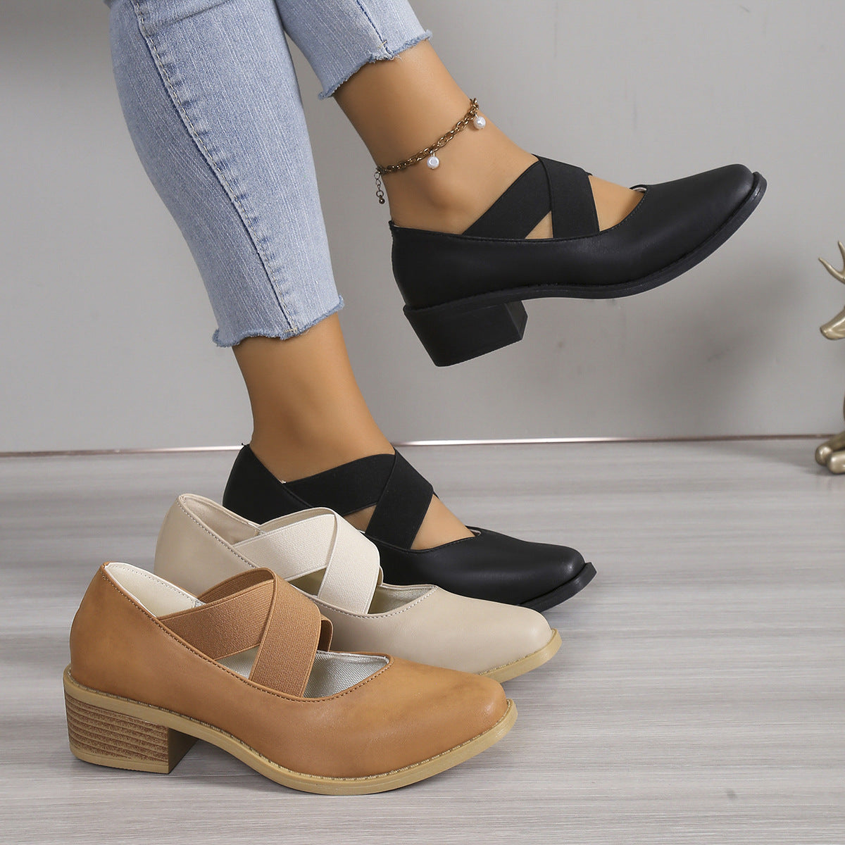 Foot comfort – Cross-strap Mary Jane shoes