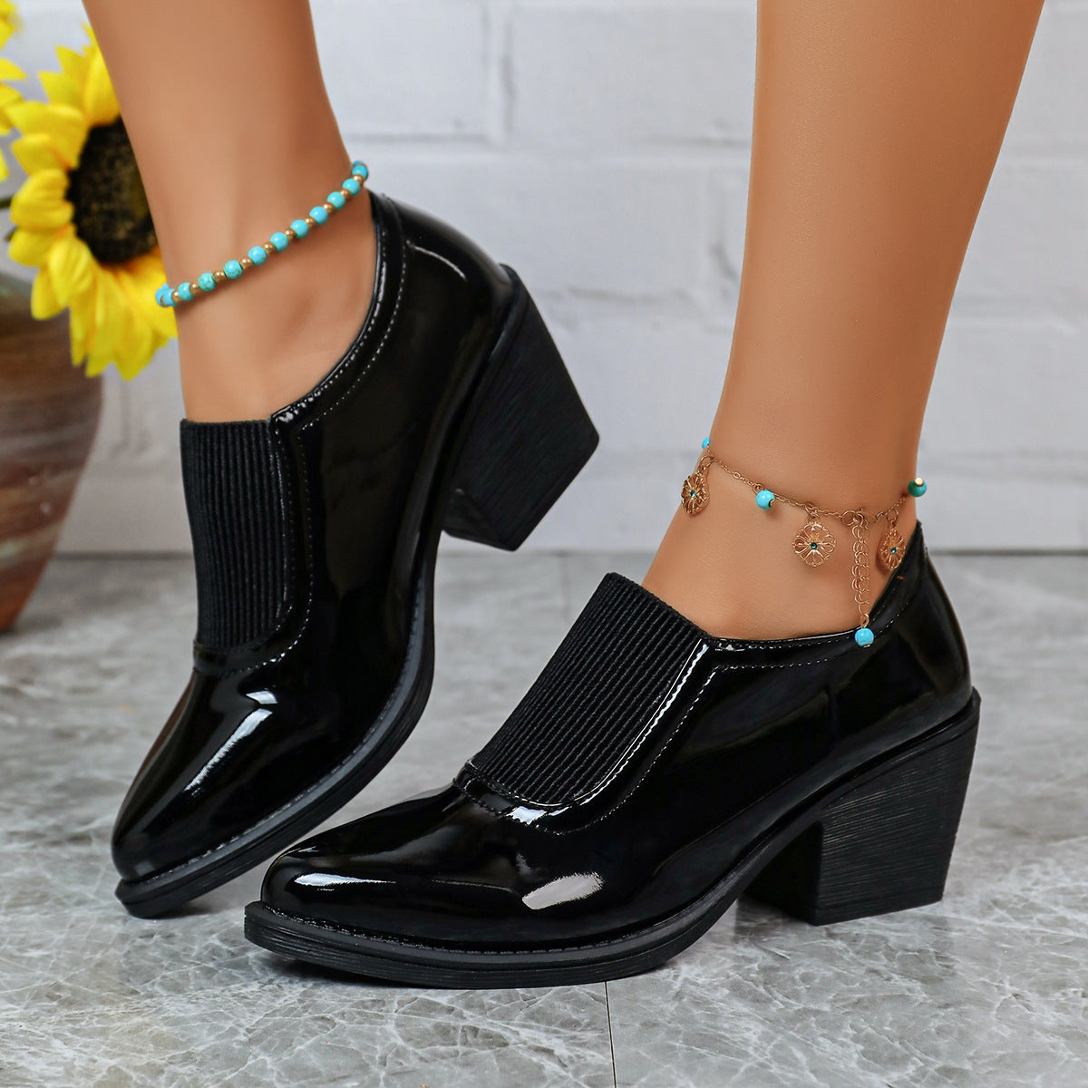 Foot comfort – Pointed-toe elegant high heels