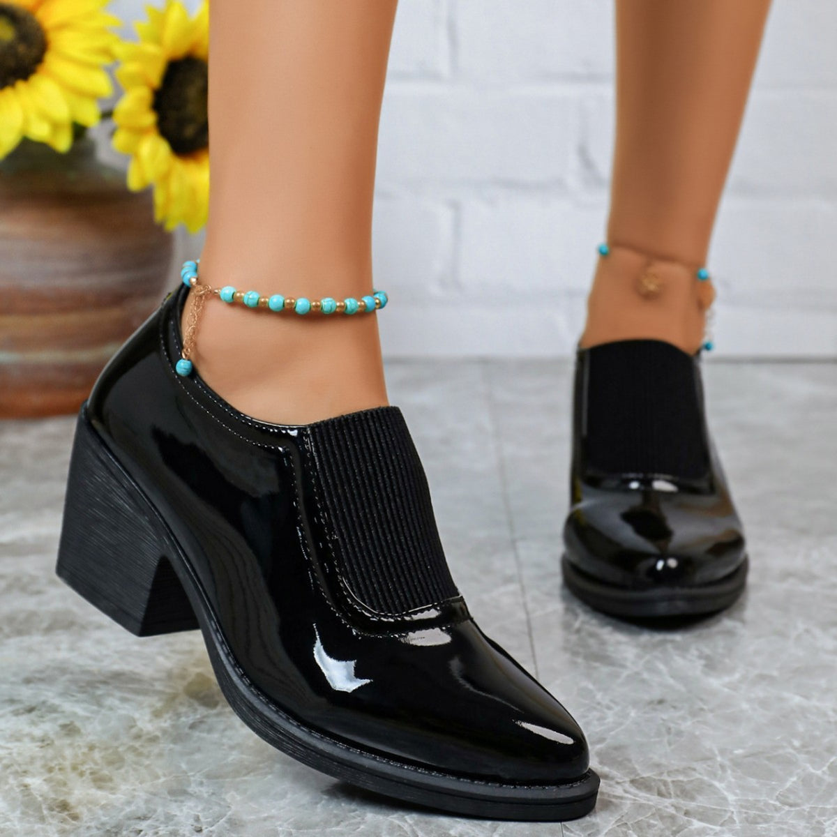 Foot comfort – Pointed-toe elegant high heels
