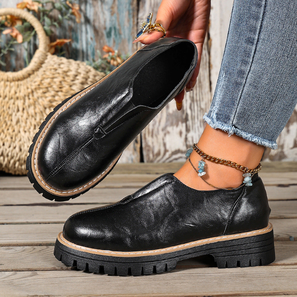 🔥Last Day 60% OFF -Women's Wedge Plus-size Leather Shoes