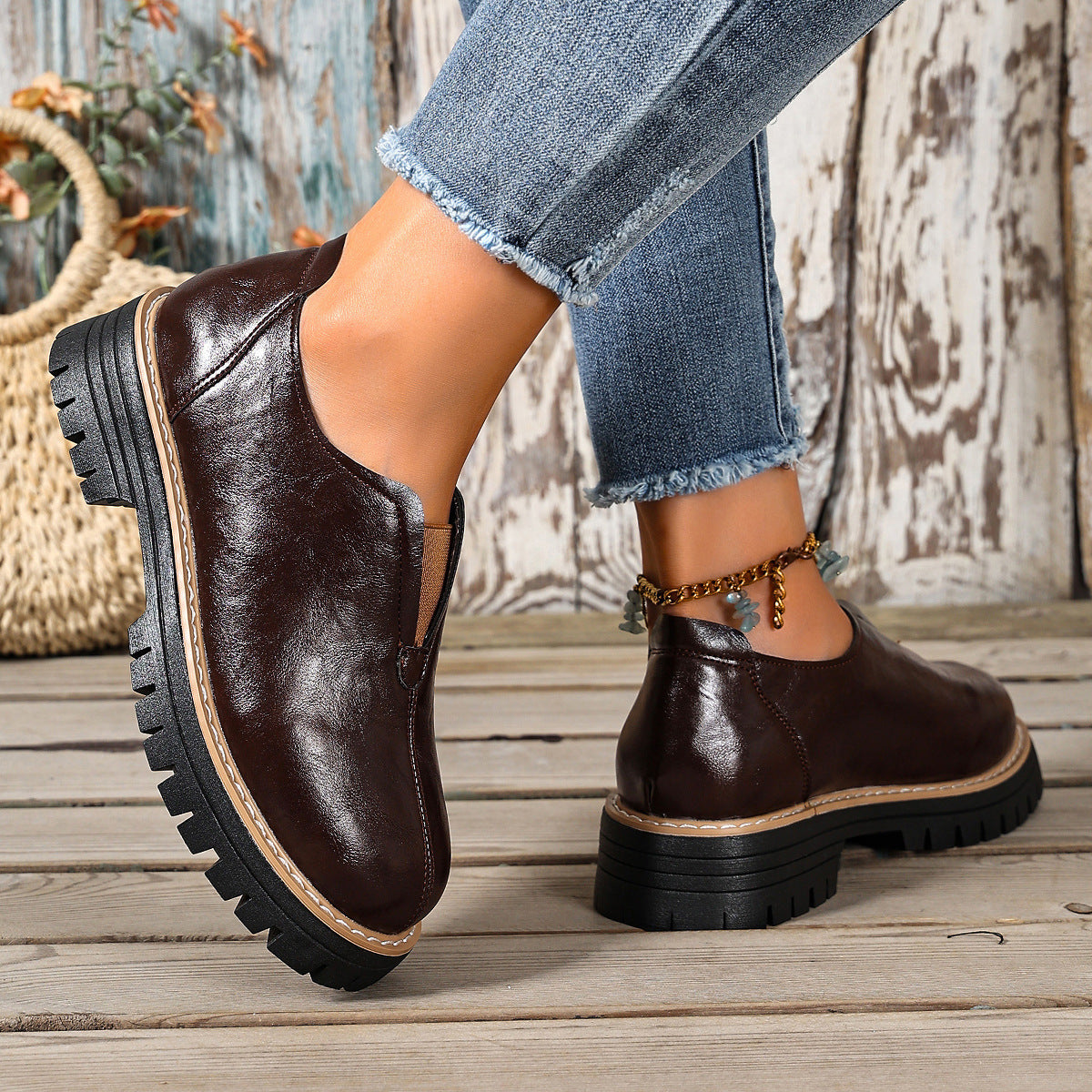 🔥Last Day 60% OFF -Women's Wedge Plus-size Leather Shoes